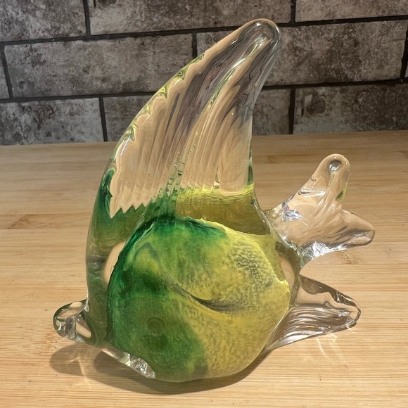 Vintage Blown Glass Fish Paperweight Green and Yellow 4.5” x 4.5” Art Glass - Picture 6 of 8